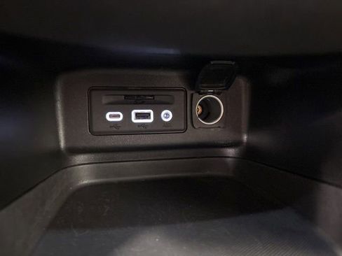 Used 2022 Chevrolet Equinox RS w/ RS Leather Package FWD image 26