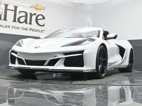 New 2026 Chevrolet Corvette E-Ray w/ Stealth Interior Trim Package image 4