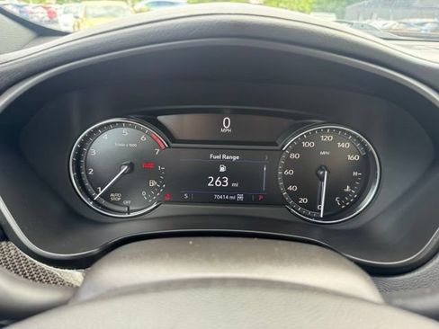 Used 2019 Cadillac XT4 Sport AWD/4WD image 28
