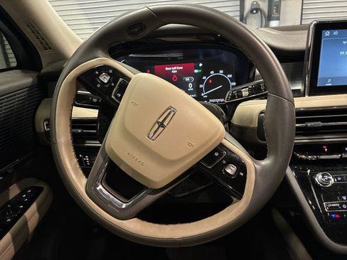Used 2022 Lincoln Corsair FWD image 44
