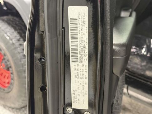 Used 2018 Jeep Wrangler Sport S image 27