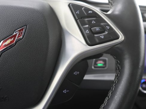 Used 2014 Chevrolet Corvette Stingray Coupe image 13