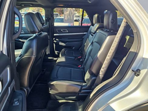 Used 2018 Ford Explorer Sport w/ Equipment Group 401A AWD/4WD image 24