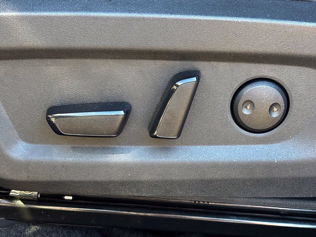 Certified 2025 Nissan Murano SV AWD/4WD image 13