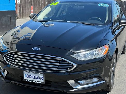 Used 2018 Ford Fusion SE w/ Equipment Group 601A FWD image 19