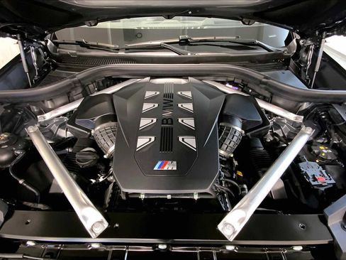 New 2026 BMW X6 M60i image 16