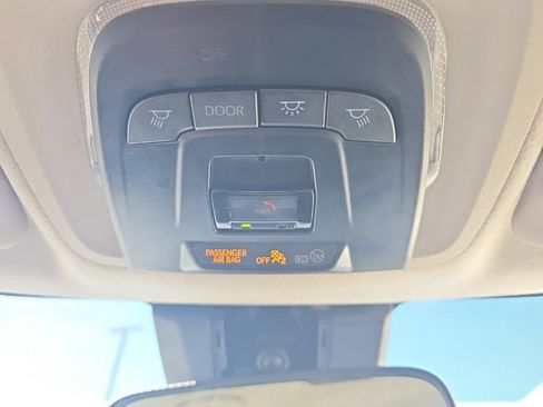 Used 2023 Toyota Corolla LE image 27