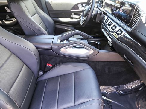 Certified 2023 Mercedes-Benz GLS 450 4MATIC image 15