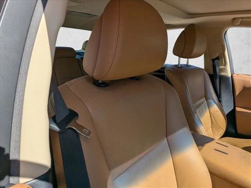 Used 2013 Lexus LS 460 AWD image 17