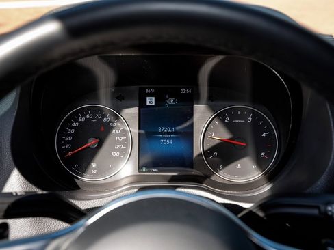 Used 2022 Mercedes-Benz Sprinter 3500 image 40