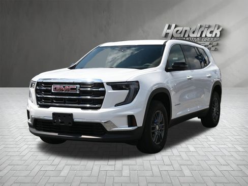 Used 2025 GMC Acadia Elevation FWD image 5