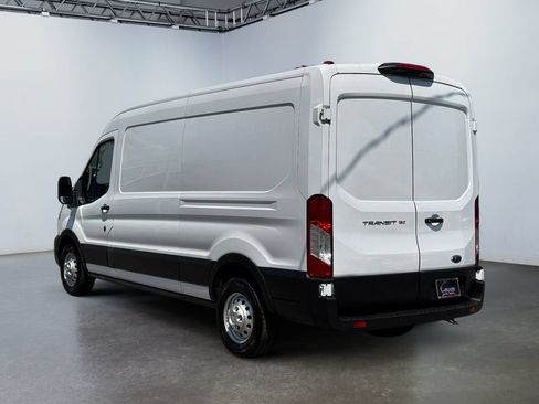 Used 2025 Ford Transit 150 148 Medium Roof AWD image 6