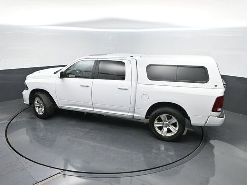 Used 2016 RAM 1500 Sport image 33