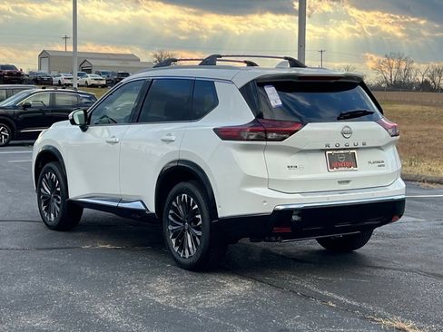 New 2026 Nissan Rogue Platinum w/ Platinum Premium Package AWD/4WD image 6