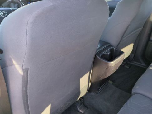 Used 2016 Toyota Tacoma 4x4 Double Cab image 18