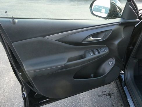 New 2026 Buick Envista Avenir image 17