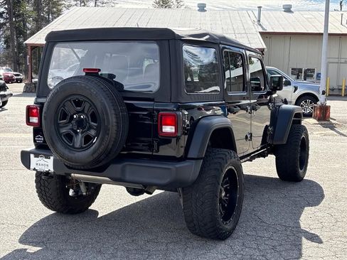 Used 2020 Jeep Wrangler Unlimited Sport image 4
