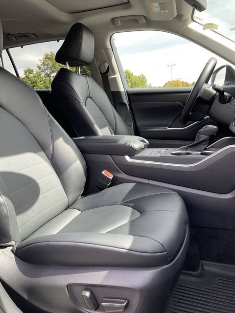 Used 2026 Toyota Highlander XLE AWD/4WD image 22