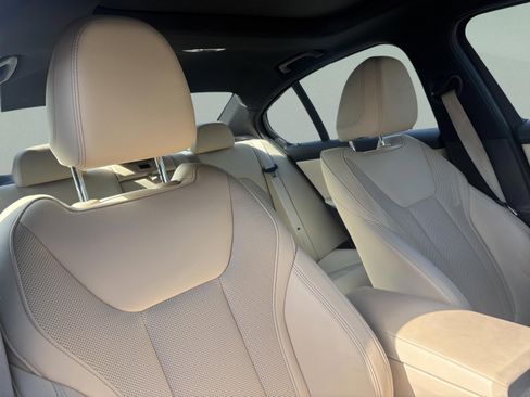 Used 2022 BMW 330i Sedan image 21