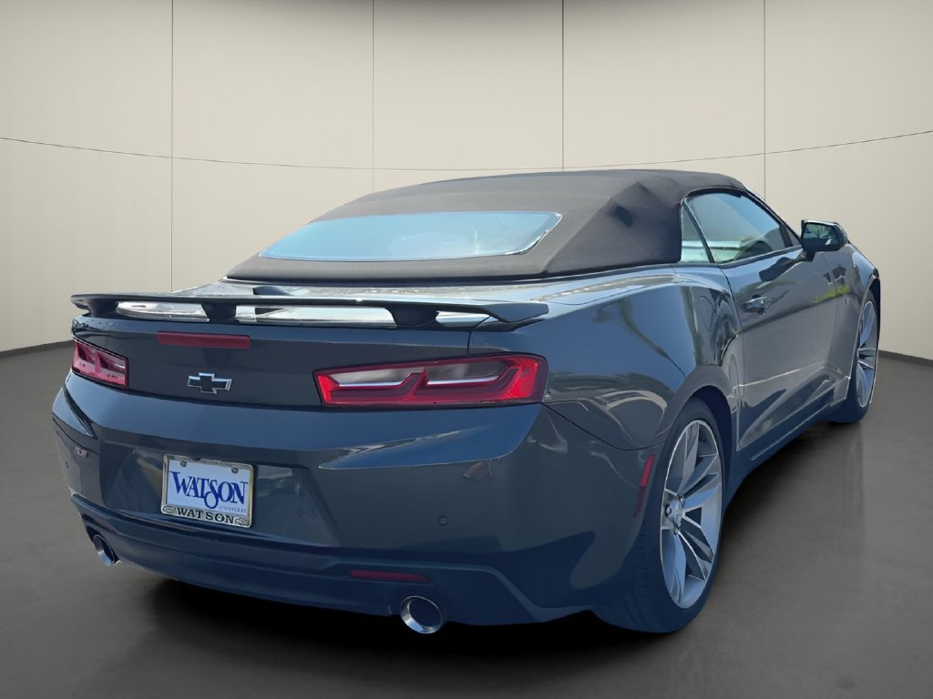 Used 2018 Chevrolet Camaro LT RWD image 9