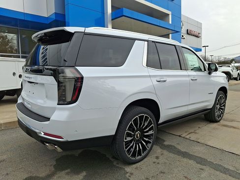 New 2026 Chevrolet Tahoe High Country image 6