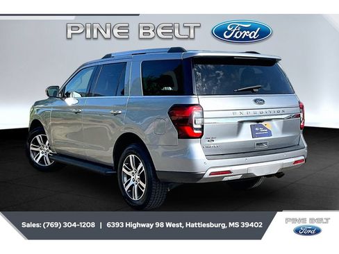 Certified 2024 Ford Expedition Limited RWD image 2
