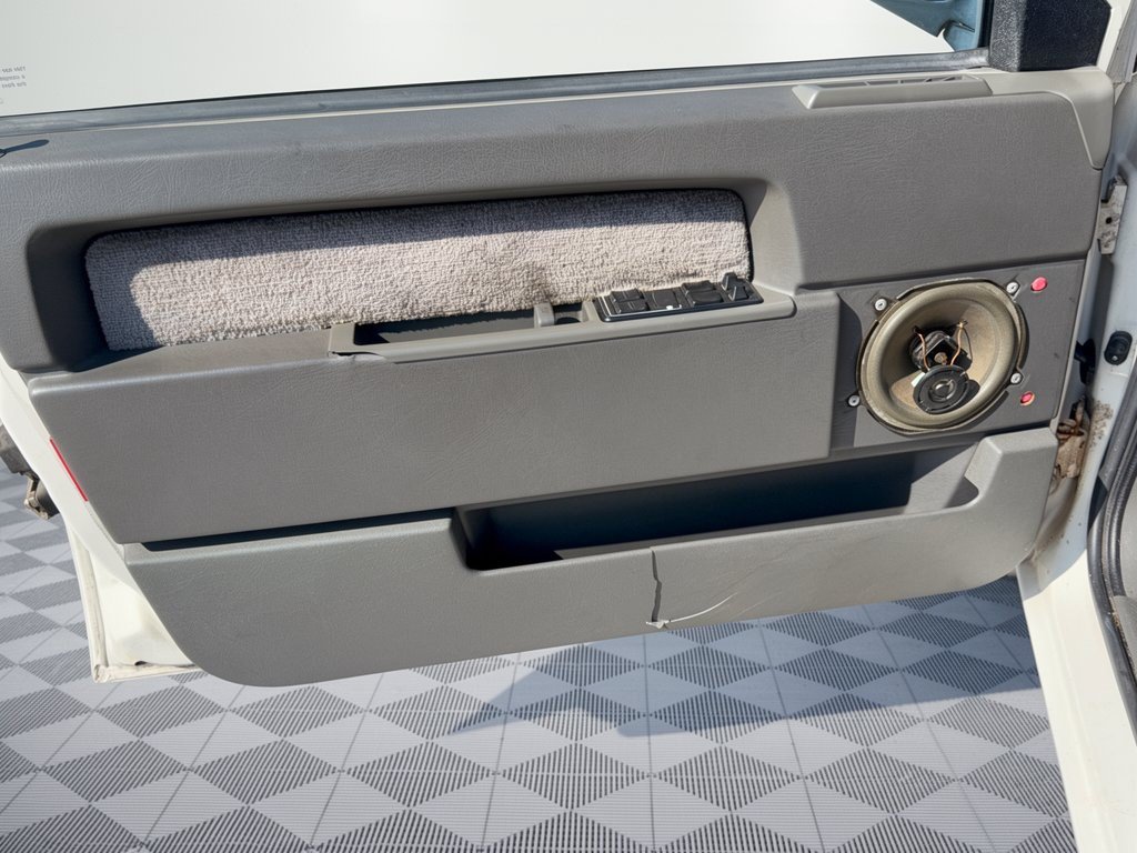 Used 1994 Volvo 940 Sedan RWD image 14
