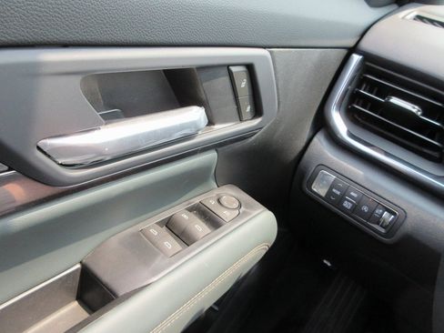 New 2026 GMC Terrain AT4 image 13