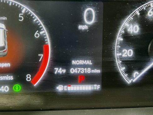 Used 2023 Honda Pilot EX-L image 12