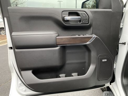 Used 2020 GMC Sierra 1500 SLT w/ SLT Premium Plus Package image 17