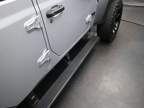 Used 2023 Jeep Wrangler Unlimited Sport w/ Sun And Sound Package AWD/4WD image 37