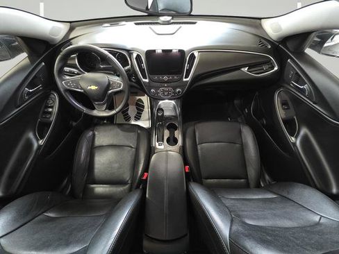 Used 2016 Chevrolet Malibu Hybrid w/ Leather Package FWD image 29
