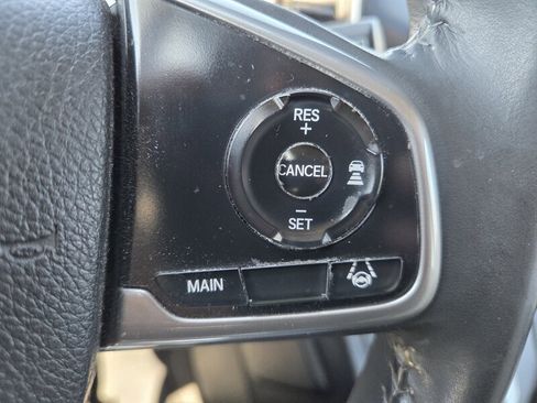 Used 2019 Honda CR-V Touring image 16