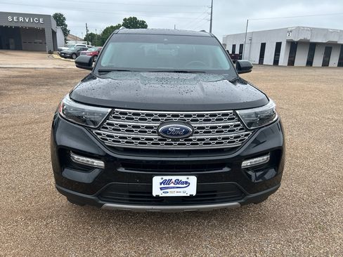 Used 2022 Ford Explorer Limited w/ Equipment Group 301A RWD image 6