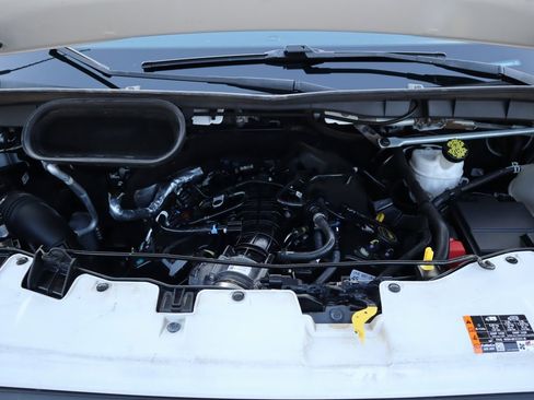 Used 2021 Ford Transit 250 148 High Roof Extended image 17