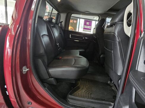 Used 2015 RAM 1500 Laramie w/ Convenience Group AWD/4WD image 18
