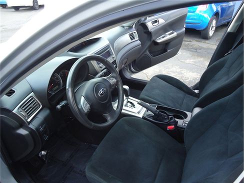 Used 2010 Subaru Impreza 2.5i Premium image 20