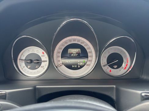 Used 2015 Mercedes-Benz GLK 350 2WD image 31