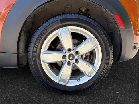 Used 2017 MINI Cooper Countryman FWD image 13