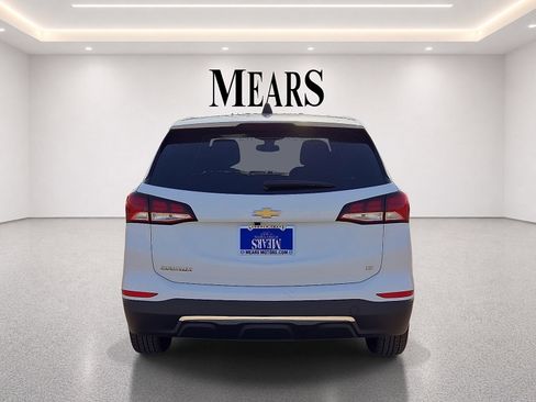 Used 2024 Chevrolet Equinox LT FWD image 4