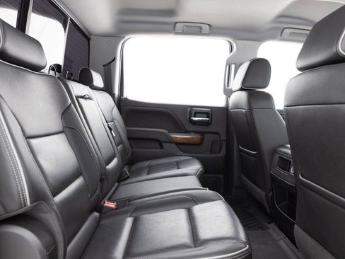 Used 2018 Chevrolet Silverado 1500 High Country AWD/4WD image 33