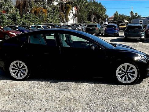 Used 2021 Tesla Model 3 Long Range image 31