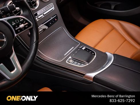 Used 2021 Mercedes-Benz GLC 300 4MATIC image 12