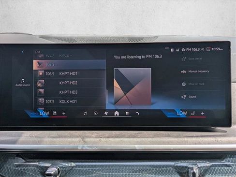 Used 2026 BMW X5 sDrive40i image 14