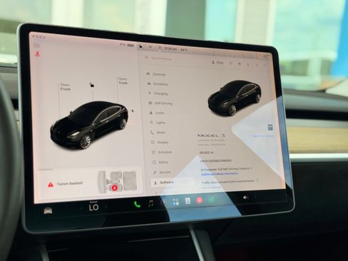 Used 2020 Tesla Model 3 Long Range AWD/4WD image 37