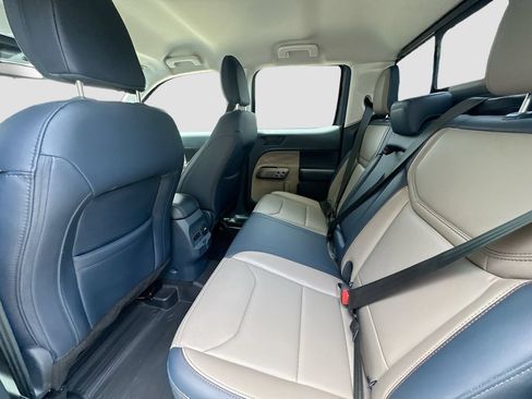 Used 2025 Ford Maverick Lariat AWD/4WD image 25