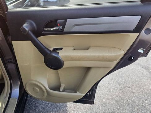 Used 2011 Honda CR-V SE image 27
