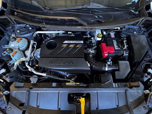 Used 2024 Nissan Rogue SV AWD/4WD image 13