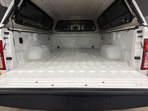 Used 2024 RAM 2500 Tradesman w/ Chrome Appearance Group image 17