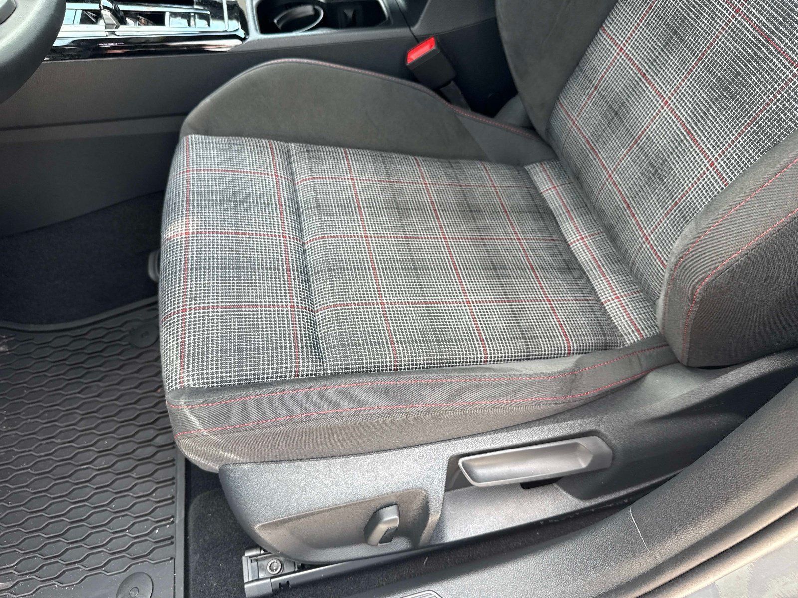 Used 2025 Volkswagen GTI S FWD image 19